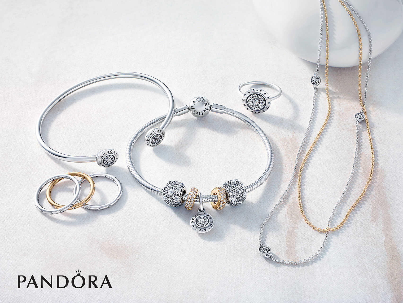 PANDORA | ANNA WILLIAMS